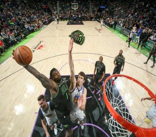 曼联坚持提,不顾球迷反,对提升季票,开云体育,开云体育官网,开云体育app,开云体育平台,KAIYUN,SPORTS,kaiyun登录入口